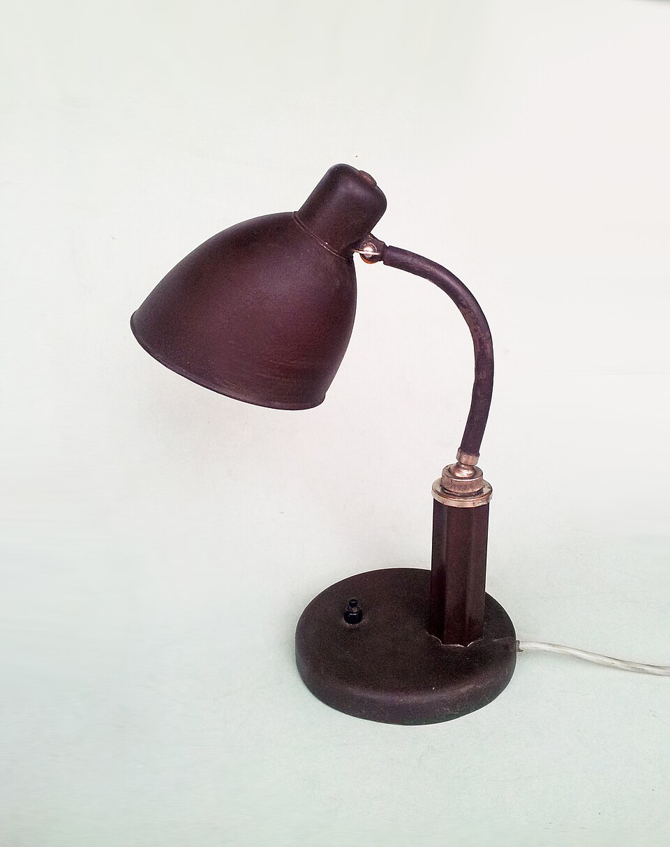 Adjustable Task Lamp