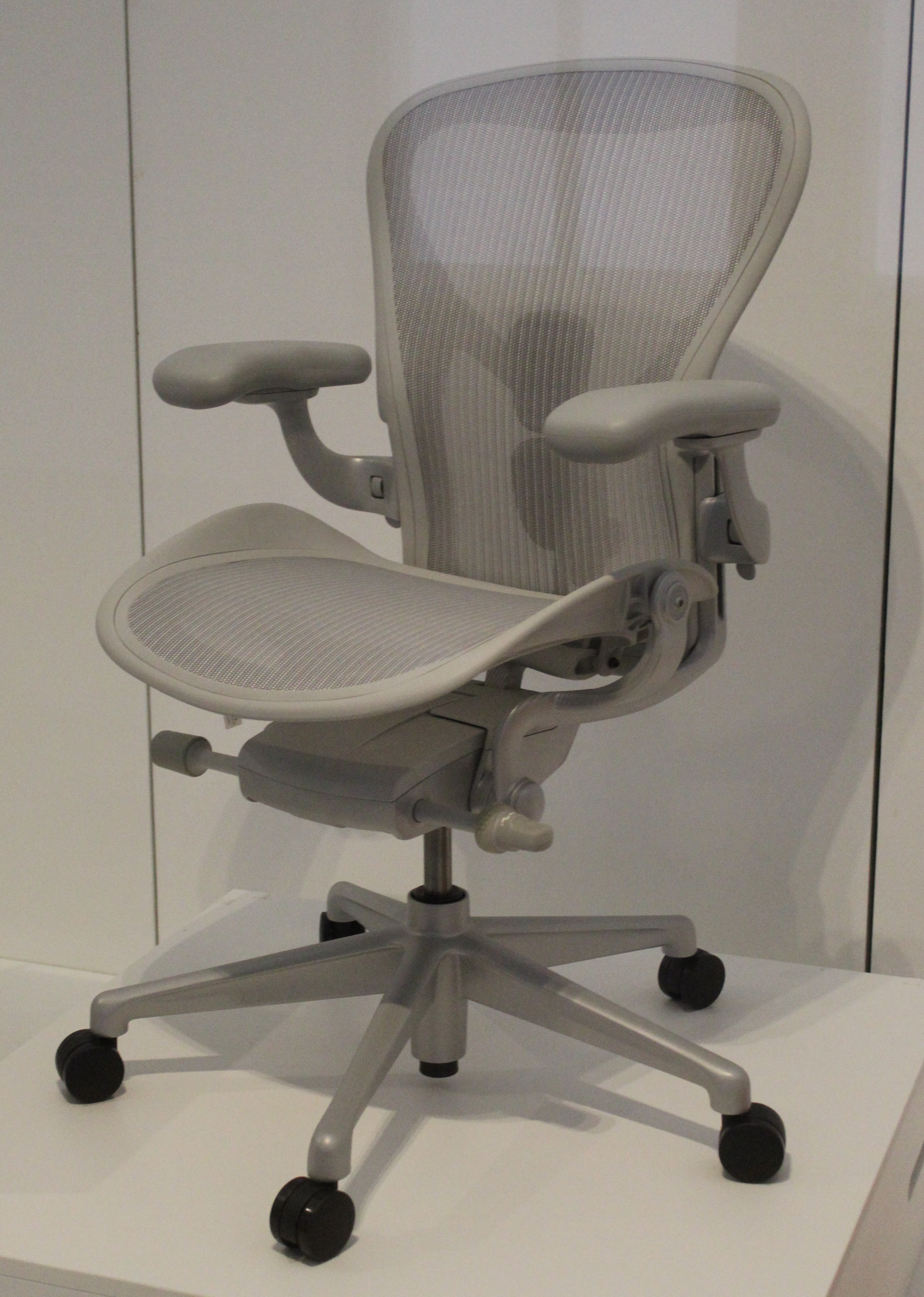 Ergo Mesh Chair